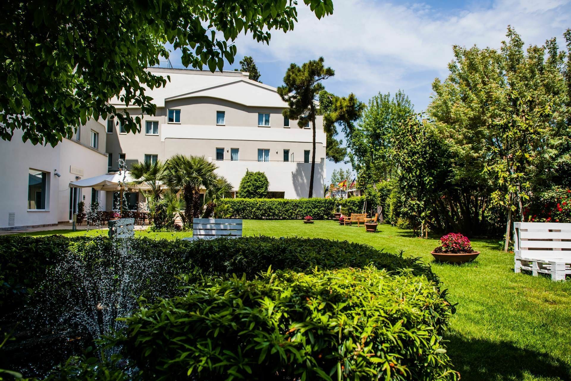 Phi Hotel Alcione Francavilla Al Mare Εξωτερικό φωτογραφία